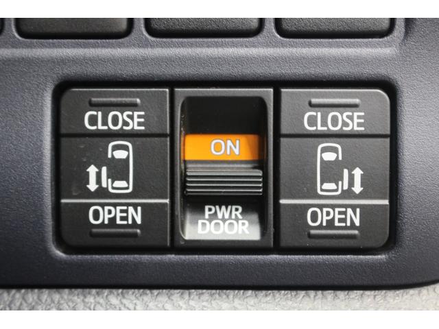 ノア Ｘ　ディライトプラス　４ＷＤ　本州仕入車　両側パワースライドドア　ナビ　バックカメラ　ｂｌｕｅｔｏｏｔｈ　スマートキー　プッシュスタート　ＥＴＣ（13枚目）