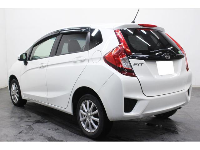 フィット １３Ｇ　４ＷＤ　ナビ　ｂｌｕｅｔｏｏｔｈ　ＥＴＣ（32枚目）