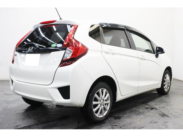 フィット １３Ｇ　４ＷＤ　ナビ　ｂｌｕｅｔｏｏｔｈ　ＥＴＣ（34枚目）