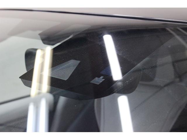 MIRAI ベースグレード 本州仕入車 水素自動車 ナビ バックカメラ bluetooth テレビ ワイヤレス充電 スマートキー プッシュスタート 衝突被害軽減ブレーキ パワーシート シートヒーター ETC(9枚目)