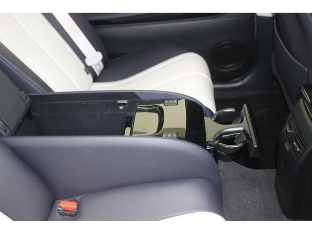 MIRAI ベースグレード 本州仕入車 水素自動車 ナビ バックカメラ bluetooth テレビ ワイヤレス充電 スマートキー プッシュスタート 衝突被害軽減ブレーキ パワーシート シートヒーター ETC(23枚目)