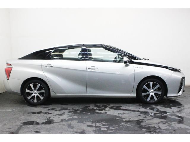 MIRAI ベースグレード 本州仕入車 水素自動車 ナビ バックカメラ bluetooth テレビ ワイヤレス充電 スマートキー プッシュスタート 衝突被害軽減ブレーキ パワーシート シートヒーター ETC(38枚目)