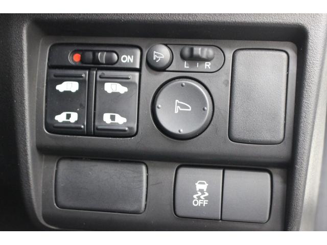 フリードスパイクハイブリッド ジャストセレクション　ナビ　両側パワースライドドア（14枚目）