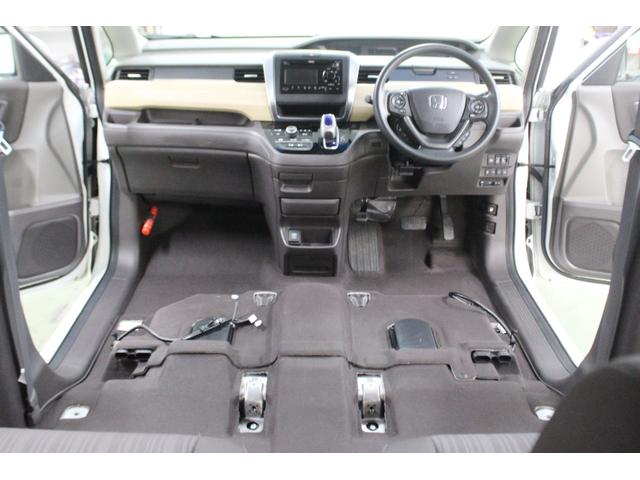 フリードハイブリッド ハイブリッド・Gホンダセンシング 4WD 本州仕入車 両側パワースライドドア スマートキー プッシュスタート 衝突被害軽減ブレーキ シートヒーター ETC(5枚目)