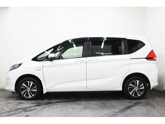 フリード＋ハイブリッド ハイブリッドＧ・ホンダセンシング　４ＷＤ　本州仕入車　両側パワースライドドア　ナビ　バックカメラ　ｂｌｕｅｔｏｏｔｈ　スマートキー　プッシュスタート　衝突被害軽減ブレーキ　ＥＴＣ（38枚目）