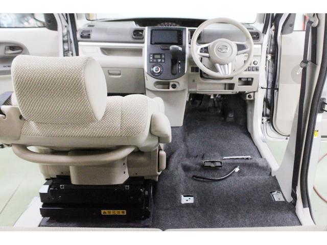 タント Ｘ　ＳＡＩＩ　４ＷＤ　本州仕入車　助手席回転シート　ナビ　バックカメラ　ｂｌｕｅｔｏｏｔｈ　スマートキー　プッシュスタート　衝突被害軽減ブレーキ　助手席側パワースライドドア　ＥＴＣ（5枚目）