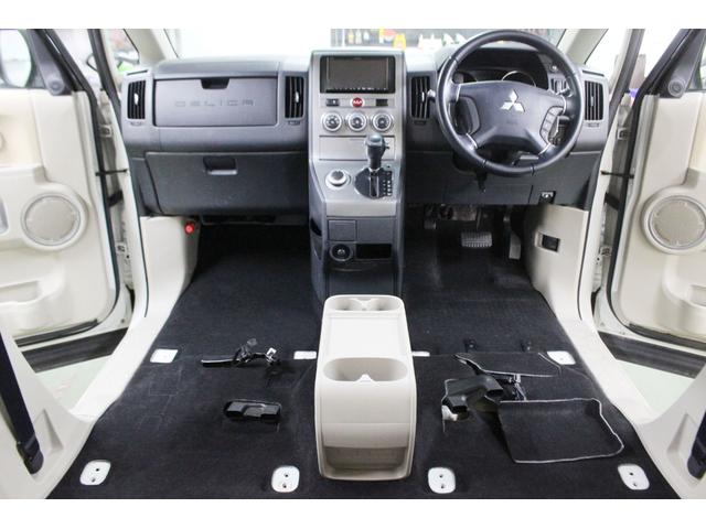 デリカD:5 G パワーパッケージ 4WD 本州仕入車 ナビ バックカメラ 両側パワースライドドア ETC(5枚目)
