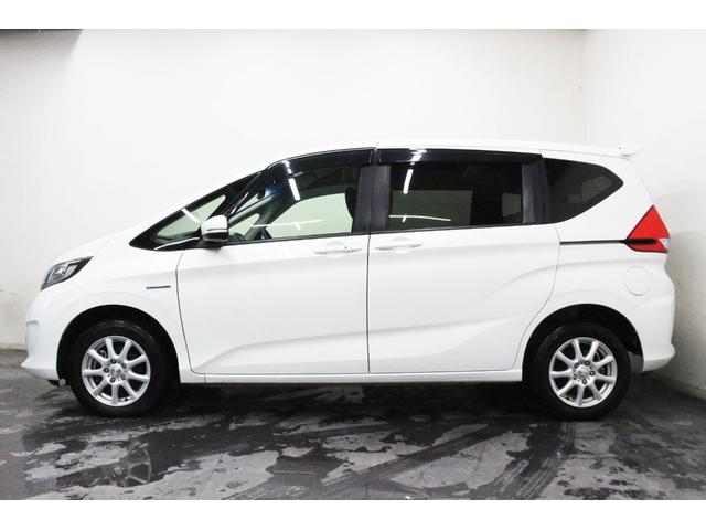 フリード＋ハイブリッド ハイブリッドＧ　４ＷＤ　本州仕入車　ナビ　バックカメラ　ｂｌｕｅｔｏｏｔｈ　スマートキー　プッシュスタート　衝突被害軽減ブレーキ　ＥＴＣ（40枚目）