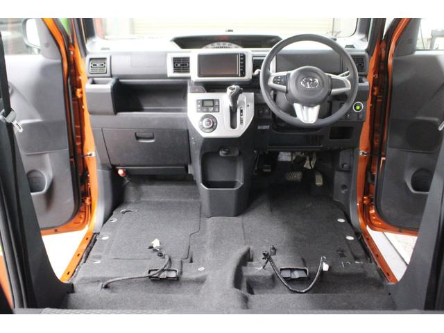 ピクシスメガ Ｌ　ＳＡ　４ＷＤ　本州仕入車　ナビ　バックカメラ　ｂｌｕｅｔｏｏｔｈ　スマートキー　プッシュスタート　ＥＴＣ（5枚目）