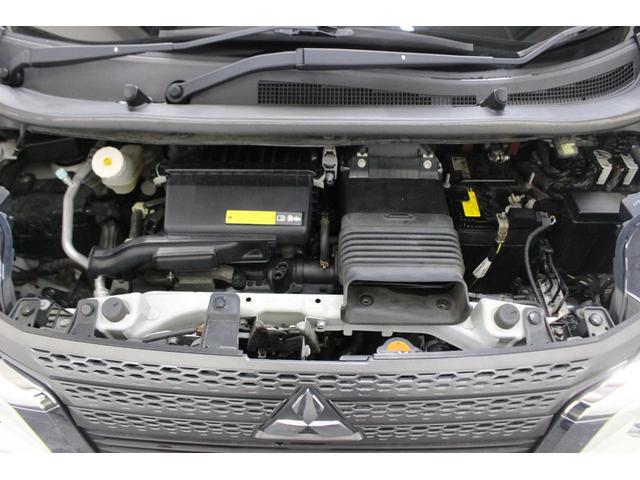 ｅＫクロス Ｔ　４ＷＤ　ターボ　ナビ　ｂｌｕｅｔｏｏｔｈ　スマートキー　プッシュスタート　衝突被害軽減ブレーキ　前席シートヒーター（11枚目）