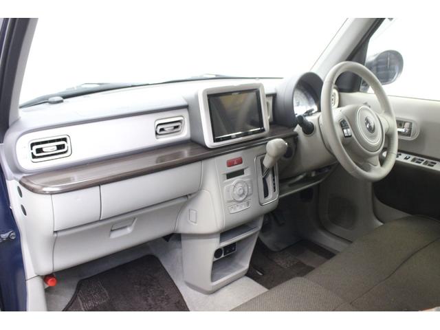 ����ȑ����猩���C���p�l�̕��i�ł��B