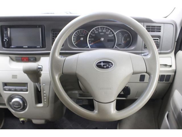 �����X�̑O�ɂ��炩���߂��A���𒸂���ƁA�����̓W���X�y�[�X�Ɉړ������邱�Ƃ��\�ł��B