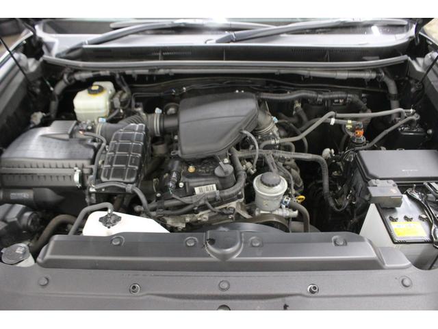 ランドクルーザープラド ＴＸ　Ｌパッケージ　７０ｔｈアニバーサリーリミテッド　４ＷＤ　ナビ　バックカメラ　ｂｌｕｅｔｏｏｔｈ　サンルーフ　スマートキー　プッシュスタート　衝突被害軽減ブレーキ（9枚目）