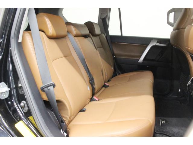 ランドクルーザープラド ＴＸ　Ｌパッケージ　７０ｔｈアニバーサリーリミテッド　４ＷＤ　ナビ　バックカメラ　ｂｌｕｅｔｏｏｔｈ　サンルーフ　スマートキー　プッシュスタート　衝突被害軽減ブレーキ（43枚目）
