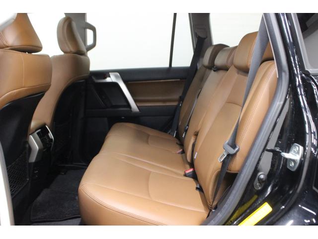 ランドクルーザープラド ＴＸ　Ｌパッケージ　７０ｔｈアニバーサリーリミテッド　４ＷＤ　ナビ　バックカメラ　ｂｌｕｅｔｏｏｔｈ　サンルーフ　スマートキー　プッシュスタート　衝突被害軽減ブレーキ（44枚目）