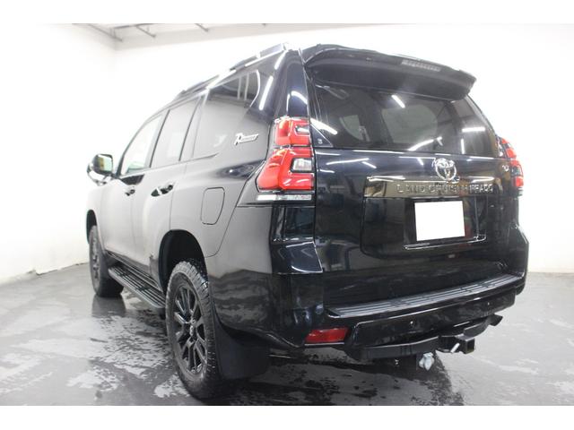 ランドクルーザープラド ＴＸ　Ｌパッケージ　７０ｔｈアニバーサリーリミテッド　４ＷＤ　ナビ　バックカメラ　ｂｌｕｅｔｏｏｔｈ　サンルーフ　スマートキー　プッシュスタート　衝突被害軽減ブレーキ（50枚目）