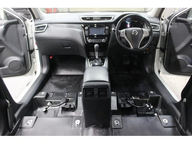 ���X�ł͂��̂悤�ɃV�[�g���O���Ă���������܂��̂ŁA�C�����悭����Ē����܂��B