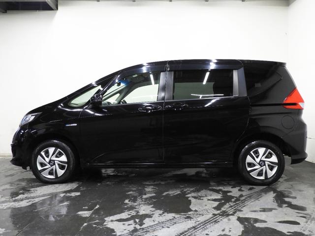 フリードハイブリッド ハイブリッド・Ｇホンダセンシング　４ＷＤ　両側パワースライドドア　ナビ　ｂｌｕｅｔｏｏｔｈ　衝突被害軽減ブレーキ　スマートキー　プッシュスタート　前席シートヒーター　ＥＴＣ（43枚目）