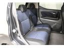 リアシートも綺麗です。