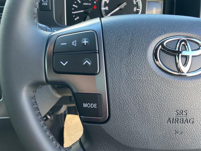 �n���h���ɂ��ڗ�����C��͌�����܂���B�ڐ���傫�����炷���ƂȂ��{�^���̑�����s�����Ƃ��ł��܂��B