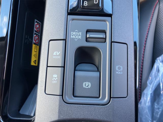 プリウス Ｚ　４ＷＤ　クリアランスソナー　レーンアシスト　オートクルーズコントロール　衝突被害軽減システム　全周囲カメラ　ナビ　アルミホイール　オートマチックハイビーム　オートライト　ＬＥＤヘッドランプ　ＣＶＴ（53枚目）