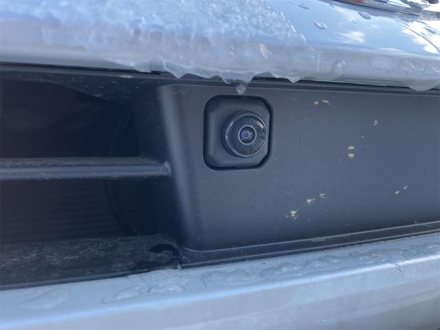 プリウス Ｚ　４ＷＤ　クリアランスソナー　レーンアシスト　オートクルーズコントロール　衝突被害軽減システム　全周囲カメラ　ナビ　アルミホイール　オートマチックハイビーム　オートライト　ＬＥＤヘッドランプ　ＣＶＴ（58枚目）