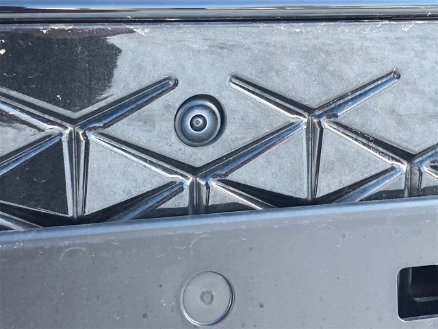 クラウンクロスオーバー Ｇアドバンスド・レザーパッケージ　４ＷＤ　全周囲カメラ　クリアランスソナー　オートクルーズコントロール　レーンアシスト　パワーシート　衝突被害軽減システム　ナビ　ＴＶ　オートマチックハイビーム　オートライト　ＬＥＤヘッドランプ（4枚目）