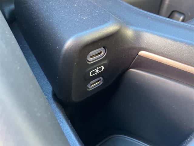 クラウンクロスオーバー Ｇアドバンスド・レザーパッケージ　４ＷＤ　全周囲カメラ　クリアランスソナー　オートクルーズコントロール　レーンアシスト　パワーシート　衝突被害軽減システム　ナビ　ＴＶ　オートマチックハイビーム　オートライト　ＬＥＤヘッドランプ（23枚目）