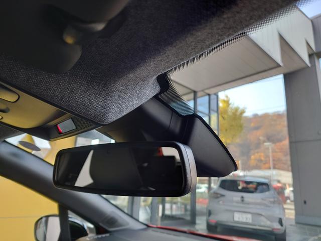 ルーテシア インテンス インテンス 当社元デモカー スタッドレスタイヤ アルミホイール ルノーカードケース リアカメラ LEDヘッドライト アンビエントライト(19枚目)