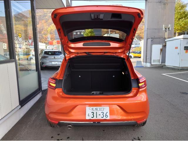 ルーテシア インテンス インテンス 当社元デモカー スタッドレスタイヤ アルミホイール ルノーカードケース リアカメラ LEDヘッドライト アンビエントライト(20枚目)