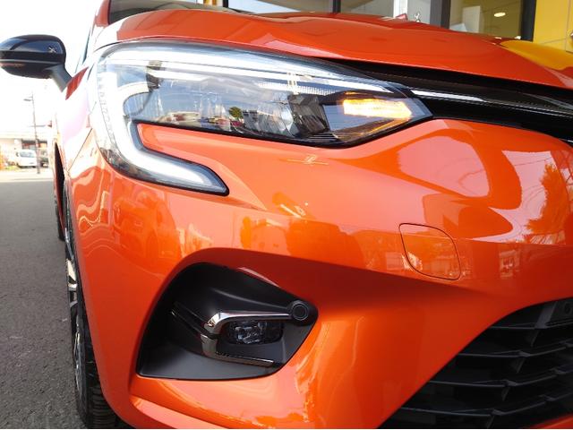 ルーテシア インテンス インテンス 当社元デモカー スタッドレスタイヤ アルミホイール ルノーカードケース リアカメラ LEDヘッドライト アンビエントライト(26枚目)