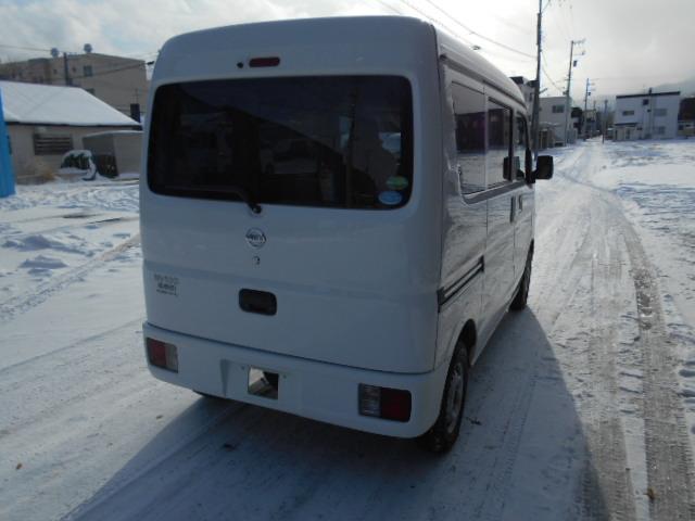 NV100クリッパーバン DX ハイルーフ ワンオーナー 4WD(4枚目)