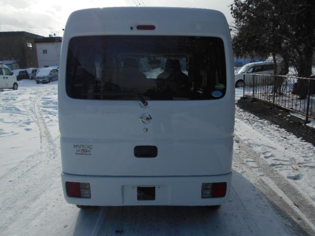 NV100クリッパーバン DX ハイルーフ ワンオーナー 4WD(5枚目)