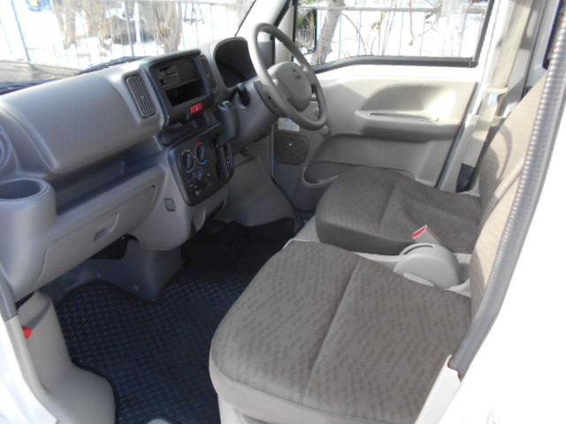 NV100クリッパーバン DX ハイルーフ ワンオーナー 4WD(18枚目)