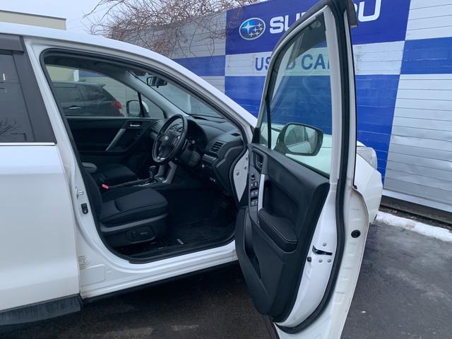 フォレスター ２．０ｉ－Ｌ　ＥｙｅＳｉｇｈｔ（15枚目）