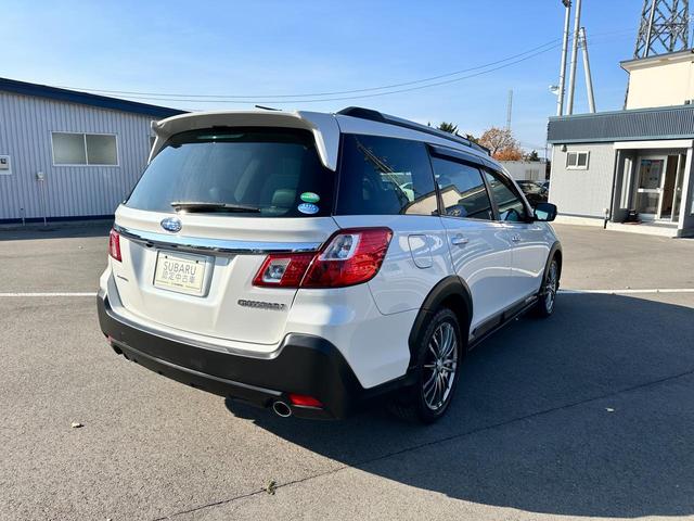 エクシーガクロスオーバー7 Active Style EyeSight搭載車 ワンオーナー カロッツェリア7インチ楽ナビ Bluetooth接続 USBオーディオ接続 リヤビューカメラ ETC 3列シート シートヒーター ルーフレール(3枚目)