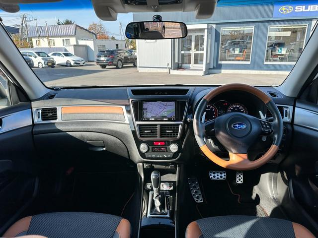 エクシーガクロスオーバー7 Active Style EyeSight搭載車 ワンオーナー カロッツェリア7インチ楽ナビ Bluetooth接続 USBオーディオ接続 リヤビューカメラ ETC 3列シート シートヒーター ルーフレール(7枚目)