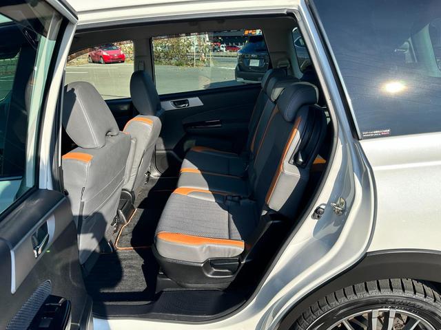 エクシーガクロスオーバー7 Active Style EyeSight搭載車 ワンオーナー カロッツェリア7インチ楽ナビ Bluetooth接続 USBオーディオ接続 リヤビューカメラ ETC 3列シート シートヒーター ルーフレール(15枚目)