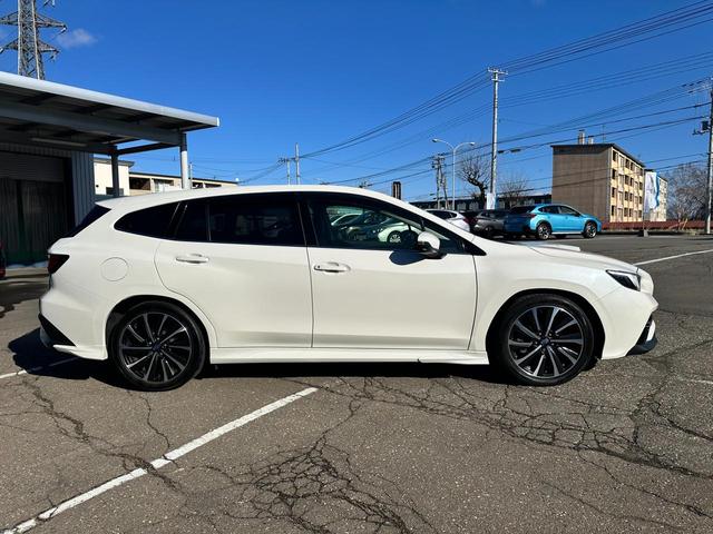 レヴォーグ STI Sport EX EyeSight X搭載車 ワンオーナー 11.6インチモニター F・S・Bカメラ ETC2.0 本革シート 電子制御ダンパー シートヒーター アイサイトX(9枚目)