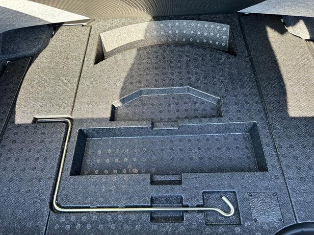 インプレッサＧ４ ２．０ｉ－Ｌ　ＥｙｅＳｉｇｈｔ　８インチナビ　後期型　カロッツェリア８インチ楽ナビ　Ｂｌｕｅｔｏｏｔｈ接続　ＵＳＢオーディオ接続　リヤビューカメラ　ＥＴＣ　ドライブレコーダー　リモコンエンジンスターター（17枚目）