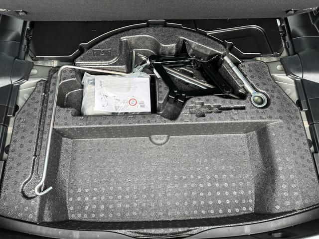 インプレッサスポーツ 2.0i-L EyeSight ワンオーナー STiアルミ DIATONE8インチビルトインナビ Bluetooth接続 USBオーディオ接続 リヤビューカメラ ETC STi製17インチアルミホイール ドライブレコーダー(17枚目)