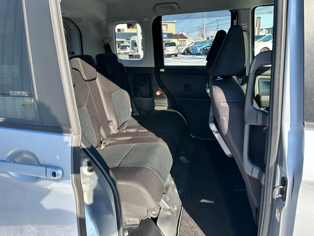 ジャスティ ベースグレード　ワンオーナー　純正７インチナビ　Ｂｌｕｅｔｏｏｔｈ接続　マルチビューカメラ　ナビ連動ドライブレコーダー　シートヒーター　パワースライドドア　追従機能付きクルコン（13枚目）