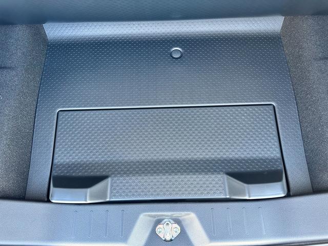 ジャスティ ベースグレード　ワンオーナー　純正７インチナビ　Ｂｌｕｅｔｏｏｔｈ接続　マルチビューカメラ　ナビ連動ドライブレコーダー　シートヒーター　パワースライドドア　追従機能付きクルコン（17枚目）