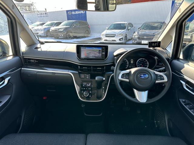 ステラ Ｒ　スマートアシスト　ワンオーナー　ナビ付　純正７インチナビ　Ｂｌｕｅｔｏｏｔｈ接続　ＵＳＢオーディオ接続　リヤビューカメラ　ＥＴＣ　シートヒーター　スマートアシスト（6枚目）