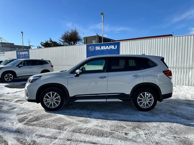 フォレスター Advance EyeSight搭載車 ワンオーナー パナソニック8インチビルトインナビ Bluetooth接続 USB・HDMI端子付 リヤビューカメラ 純正ドライブレコーダー スマートリヤビューミラー(3枚目)