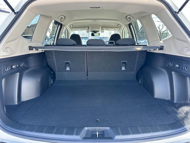 フォレスター Advance EyeSight搭載車 ワンオーナー パナソニック8インチビルトインナビ Bluetooth接続 USB・HDMI端子付 リヤビューカメラ 純正ドライブレコーダー スマートリヤビューミラー(15枚目)