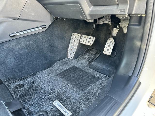 フォレスター Advance EyeSight搭載車 ワンオーナー パナソニック8インチビルトインナビ Bluetooth接続 USB・HDMI端子付 リヤビューカメラ 純正ドライブレコーダー スマートリヤビューミラー(45枚目)