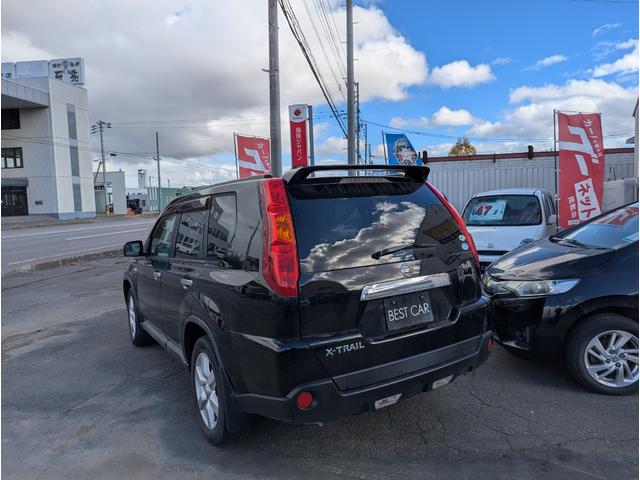 エクストレイル ２０Ｘ　切替４ＷＤ　インテリキー　カプロシート　ＨＩＤライト　フォグランプ　ＥＴＣ　ＡＢＳ　ドアバイザー（2枚目）
