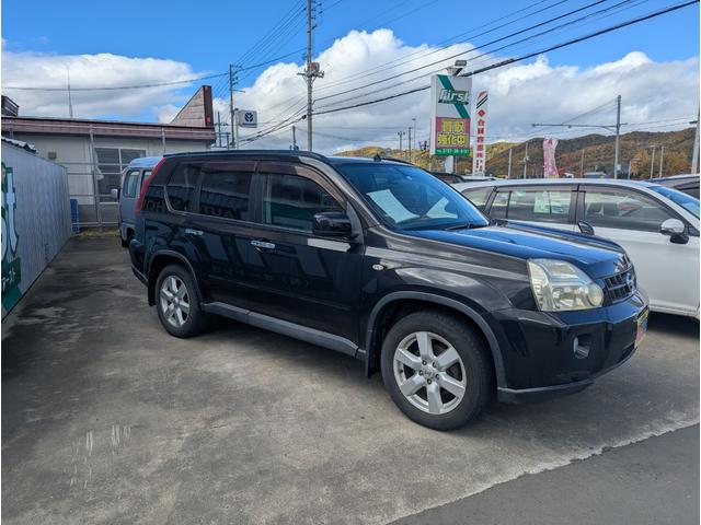 エクストレイル ２０Ｘ　切替４ＷＤ　インテリキー　カプロシート　ＨＩＤライト　フォグランプ　ＥＴＣ　ＡＢＳ　ドアバイザー（3枚目）