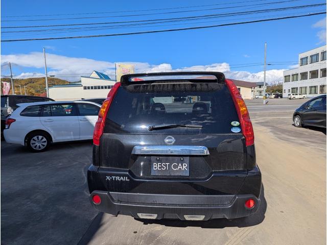 エクストレイル ２０Ｘ　切替４ＷＤ　インテリキー　カプロシート　ＨＩＤライト　フォグランプ　ＥＴＣ　ＡＢＳ　ドアバイザー（9枚目）